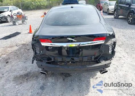 2010 Jaguar Xf Premium z USA, uszkodzony, nr VIN SAJWA0GB8ALR57900